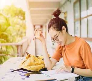 托福备考新纪元：告别信息过载，高效直达目标！